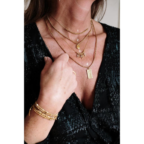 COLLIER PLAQUE OR